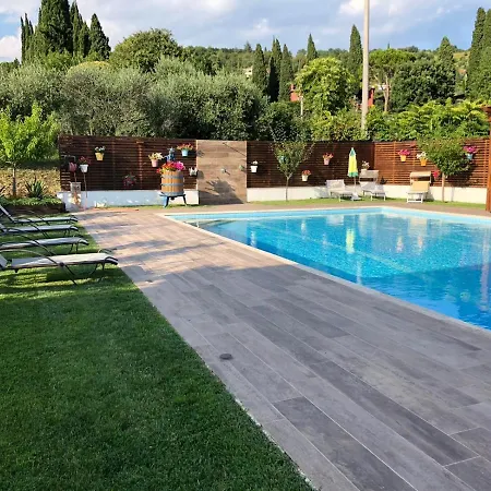Appartamento Seminterrato - Relax Tra Gli Ulivi Apartment